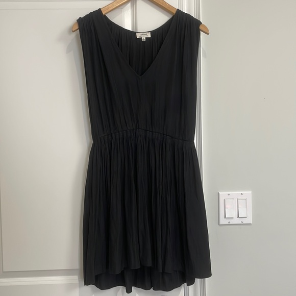 Black Dress - Picture 1 of 1